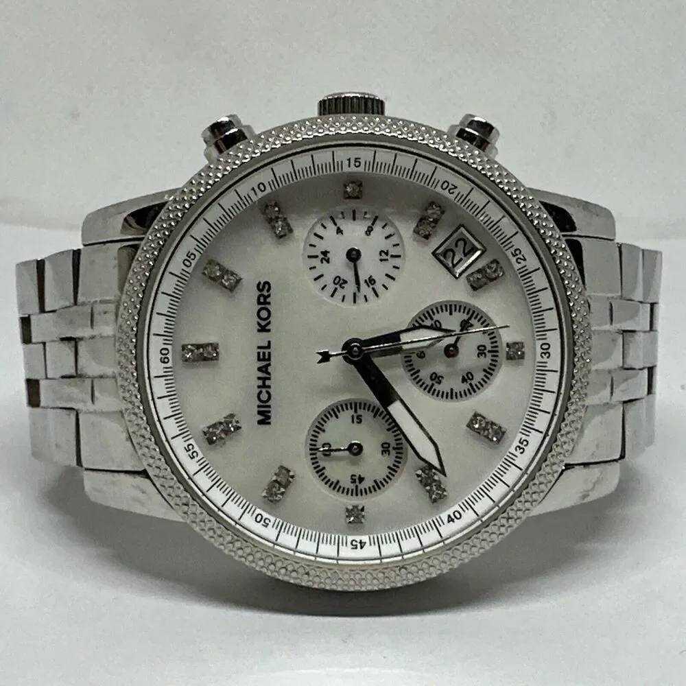 Michael Kors MK5020 Women's Silver Stainless Steel Analog Dial Wrist Watch NUL51
